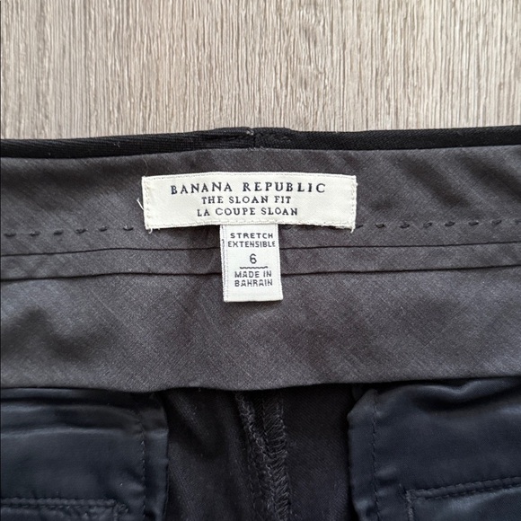 Banana republic this Sloan fit black pants size 6 - Picture 3 of 4